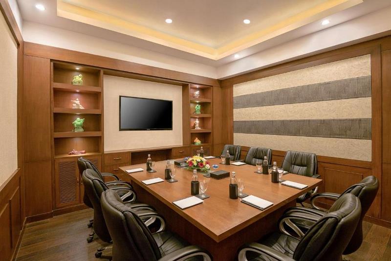 MEETING ROOM-COUNTRY INN & SUITES BY RADISSON CANDOLIM